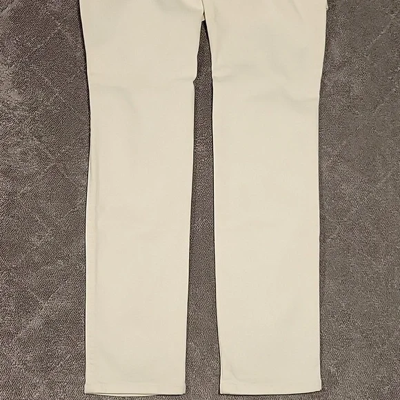 Frame Denim, "Le High Skinny" White Jeans - Picture 14 of 17